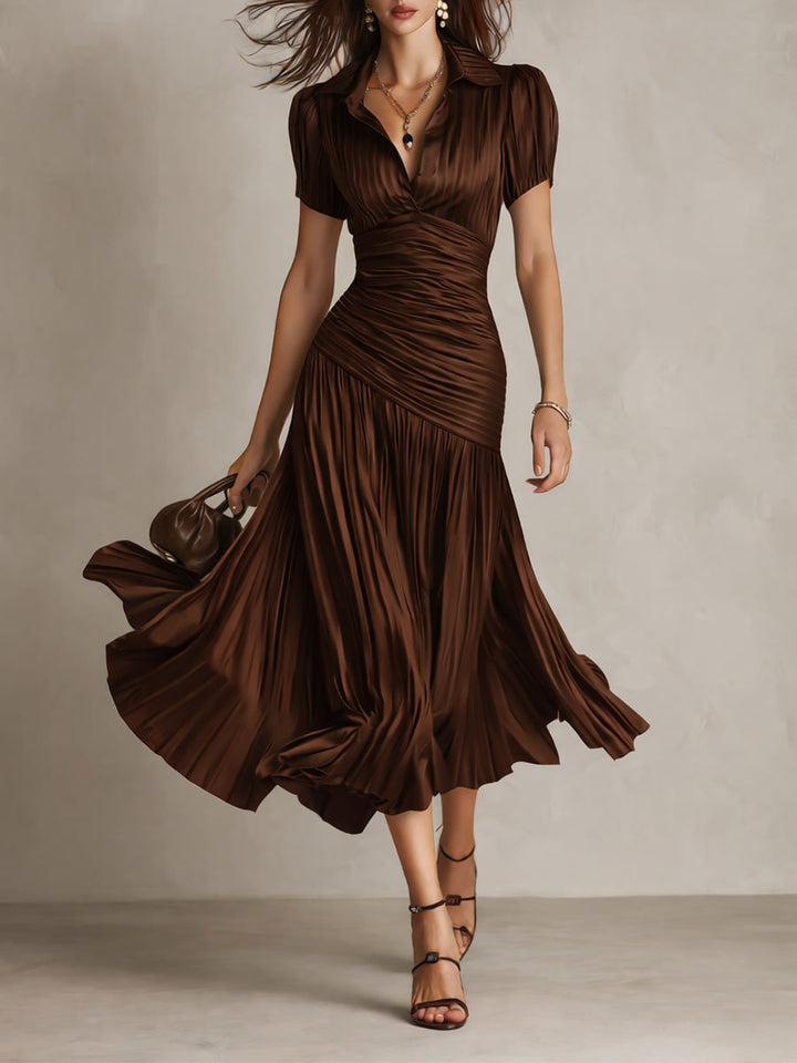 Adriana | Robe midi satinée à rayures rétro